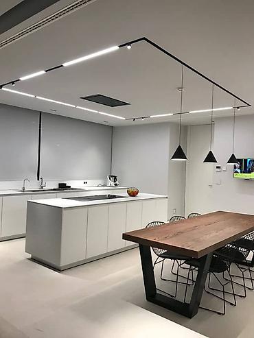 Натяжной потолок: Натяжной потолок Глянцевое, 3D потолки, Матовое Бесплатная консультация, Гарантия, Монтаж — 7