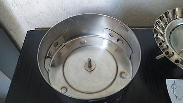 Medicinska oprema: Kutija za igle . Može kao manji doboš za sterilizaciju kao sa slika — 4