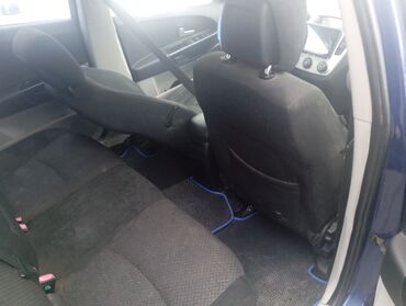 Kia: Kia cee’d SW (universal), tünd mavi rəng. - Kuzov: 5 qapılı — 3