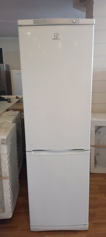 xaladenik: Новый 2 двери Indesit Холодильник Продажа, цвет - Белый, С колесиками