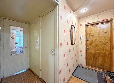 Продажа квартир: 3 комнаты, 58 м², ул. Огонбаева / Гоголя 104 серия, 2 этаж, Косметический ремонт — 6