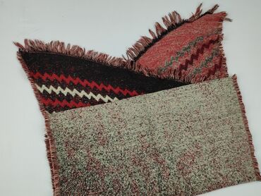 Scarfs: Scarf, Female, condition - Very good