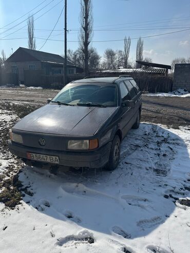 Volkswagen: Volkswagen Passat: 1991 г., 1.8 л, Механика, Бензин, Универсал