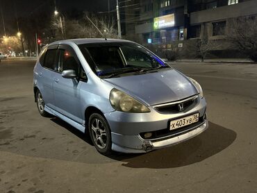 Honda: Honda Fit: 2001 г., 1.3 л, Вариатор, Бензин, Хэтчбэк