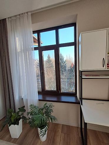 земельный дом: 250 м², 5 комнат — 6