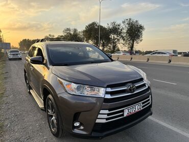 авто в рассрочку от хозяина бу: Toyota Highlander: 2019 г., 3.5 л, Типтроник, Бензин, Внедорожник