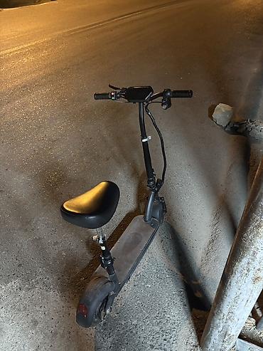 Электротранспорт: Elektrik skuter – oturacaqlı, bord kompüterli Xüsusiyyətlər: - — 1