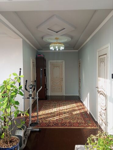 Посуточная аренда домов: 150 м², 5 комнат, Балкон застеклен at lalafo.kg — 4 Посуточная аренда домов: 150 м², 5 комнат, Балкон застеклен — 4
