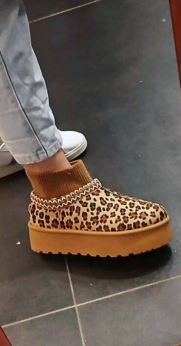 Čizme: Čizme, 40 — 1