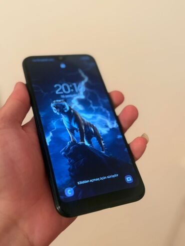 Infinix: Samsung Galaxy A01, 16 ГБ, цвет - Черный