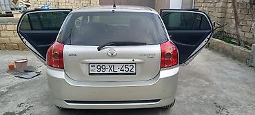 Toyota: Toyota Corolla (hatchback) – D-4D dizel - Kuzov: 5 qapılı hatchback - — 12