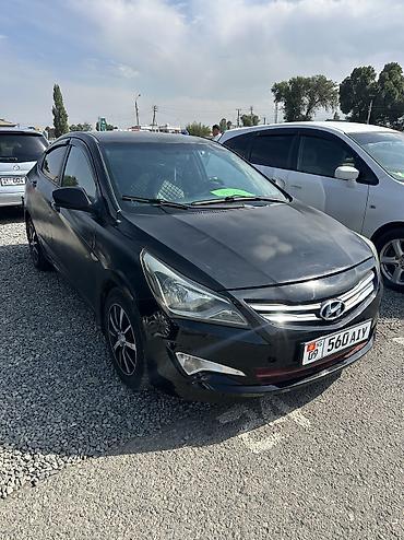 стол от срв: Hyundai Solaris: 2016 г., 1.6 л, Автомат, Бензин, Седан — 3