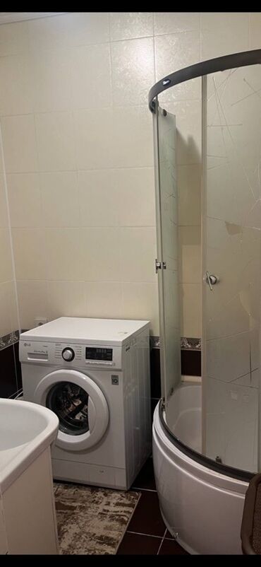 Двуспальные кровати: Сдаю в аренду двух комнатную квартиру Таунхаус кухня + студия 60 — 15