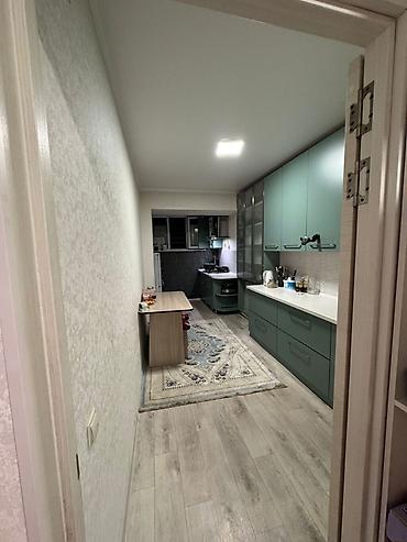 Продажа квартир: 3 комнаты, 61 м² — 4