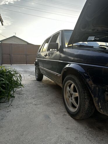 Volkswagen: Volkswagen Golf GTI: 1986 г., 1.8 л, Механика, Бензин, Хэтчбэк