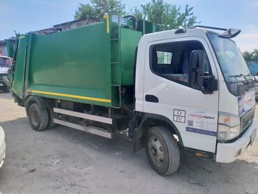 погрузчик 5 куб: Мусоровоз с задней загрузкой на шасси малотоннажного грузовика