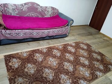 снять дом на длительный срок без посредников: 18 кв. м, 1 бөлмө, Жылуу пол, Брондолгон эшиктер, Забор, тосулган
