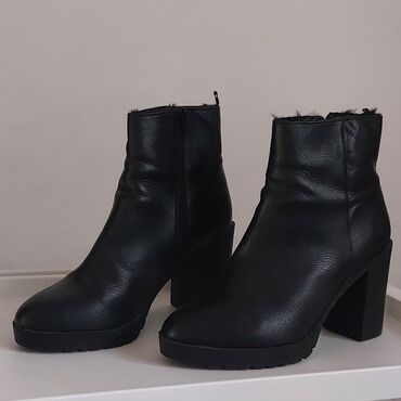 kožni ranac: Ankle boots, H&M, 41