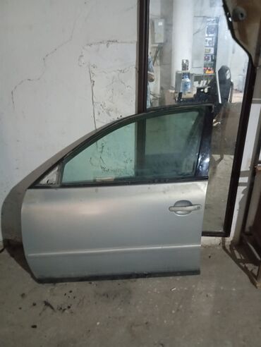 запчасти опель вектра б: Walcvagen passat B5 maşın sökülüb,bütün ehtiyat hissələri var. Ön
