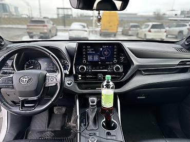 Toyota: Toyota Highlander: 2021 г., 3.5 л, Автомат, Гибрид, Кроссовер — 14