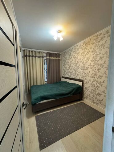 Продажа квартир: 2 комнаты, 81 м², 106 серия, 1 этаж, Евроремонт