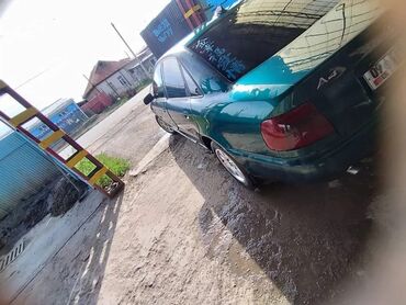 чехлы на сидение авто: Audi A4: 1996 г., 1.8 л, Механика, Бензин, Седан