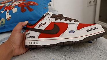 nike dunk sb: Кроссовки низкие в стиле Nike Dunk с кастомным мотомотивом. Основные — 1