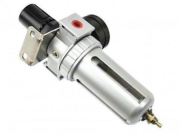 Ostali pribor i dodaci za alate: Regulator pritiska sa filterom i manometrom za komprimovani vazduh - — 3