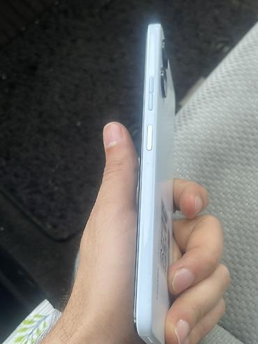 neo glo: Tecno Camon 19 Neo, 128 GB — 2