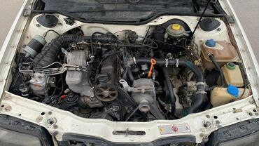 Audi: Audi 100: 1994 г., 2 л, Механика, Бензин, Универсал — 12