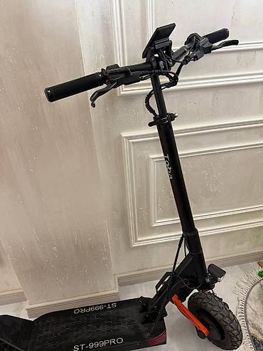 Elektrikli samokatlar: İşlənmiş Elektrik samokat 10", > 1000 Vt, > 45 km/s, Ünvandan götürmə — 10