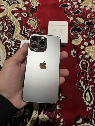 Apple iPhone: IPhone 13 Pro, 128 GB, Qara, Face ID