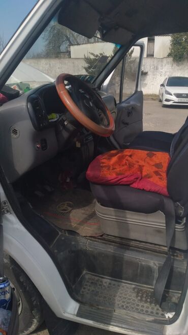 Ford: Ford Transit mikroavtobus - Kuzov: uzun baza, 3 yan pəncərəli — 6