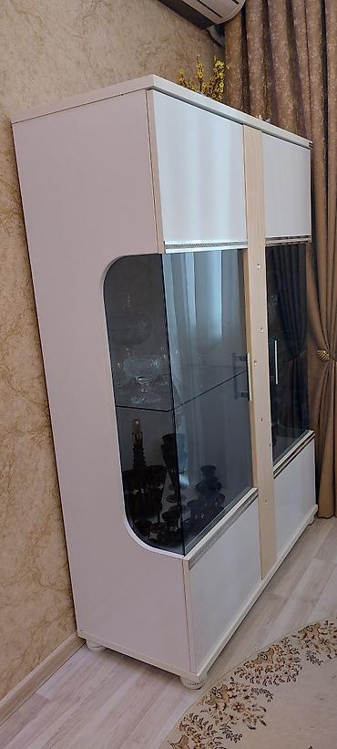 işlenmis divanlar: İşlənmiş, Masa və oturacaqlar, Komod, Kreslolar, Kredit yoxdur, Türkiyə — 9
