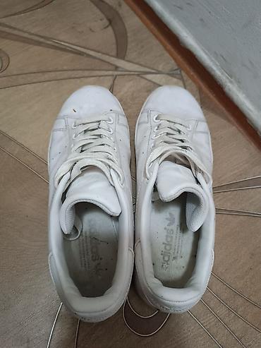 adidas smith: Мужские кроссовки, 40, Adidas, Б/у, цвет - Белый — 5