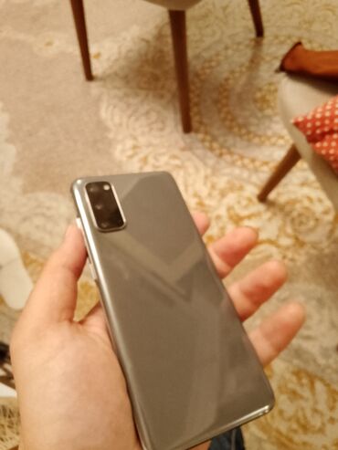Samsung: Samsung Galaxy S20
