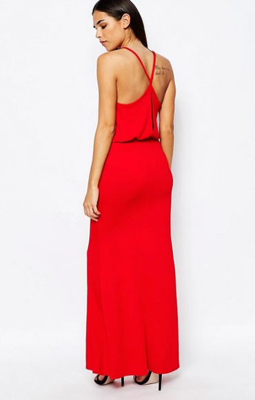 Платья: Новое, красное платье макси, с перекрещивающимися лямками сзади