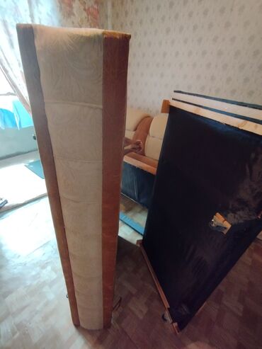 Divanlar: Di̇van-kravat, İşlənmiş, Açılan, Bazasız, Vеlur parça, Çatdırılma yoxdur — 10