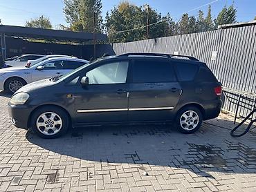 volkswagen b2: Toyota Avensis Verso: 2001 г., 2 л, Механика, Дизель, Минивэн — 4