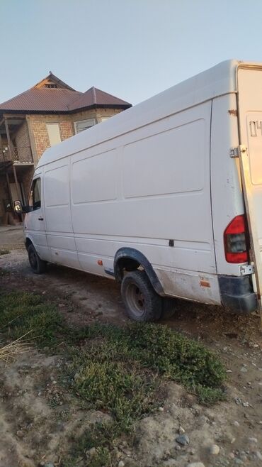 срочно продать машину: Mercedes-Benz Спринтер: 1999 г., 2.9 л, Механика, Дизель, Бус