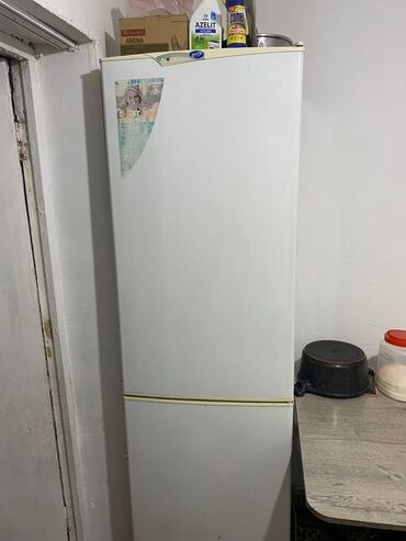 indesit стиральная машина цена: Холодильник двухкамерный с нижней морозильной камерой. - Тип