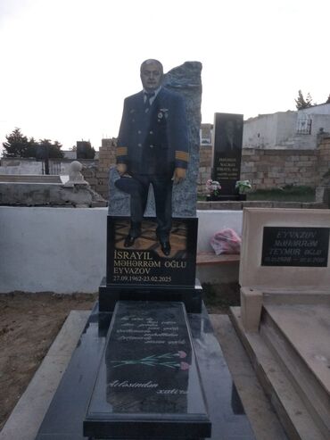 Başqa xidmətlər: Hər növ mərmər qranir .Qəbir daşlarının sifarişi qəbul — 21