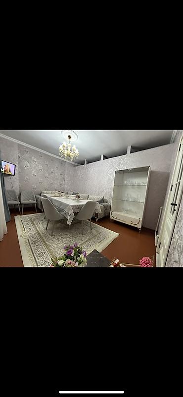 Həyət evləri və villaların satışı: Binəqədi ərazisində 3 otaqli Təmirli Həyət evi satilir Kombi sistemi — 1