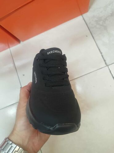 Patike: 31-36 ✅
2900 rsd +ptt 📌 — 10