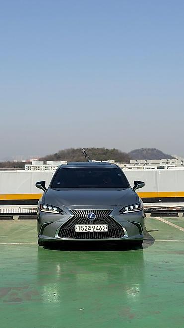 Lexus: Lexus ES: 2020 г., 2.5 л, Гибрид — 2