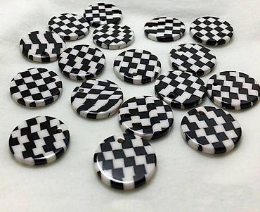 Кулоны и подвески: Кулон /подвеска для Творчества и Украшений! 🐻🍩🥤 Мишки-гамми at lalafo.kg — 3 Кулоны и подвески: Кулон /подвеска для Творчества и Украшений! 🐻🍩🥤 Мишки-гамми — 3