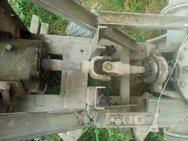 Digər kənd təssərüfat avadanlığı: Aqreqat: Mexaniki reduktor və kardandan ötürmə ilə güc çıxışı olan — 4