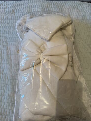 комплект для новорожденных: Комплект, түсү - Ак, Жаңы