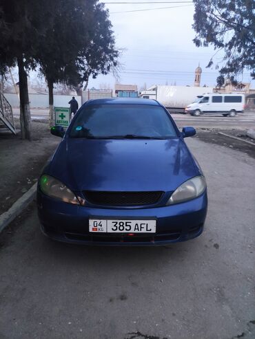 Chevrolet: Chevrolet Lacetti: 2004 г., 1.6 л, Механика, Бензин, Хэтчбэк