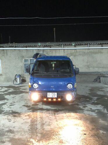 продаю в связи с переездом: Легкий грузовик, Hyundai, Стандарт